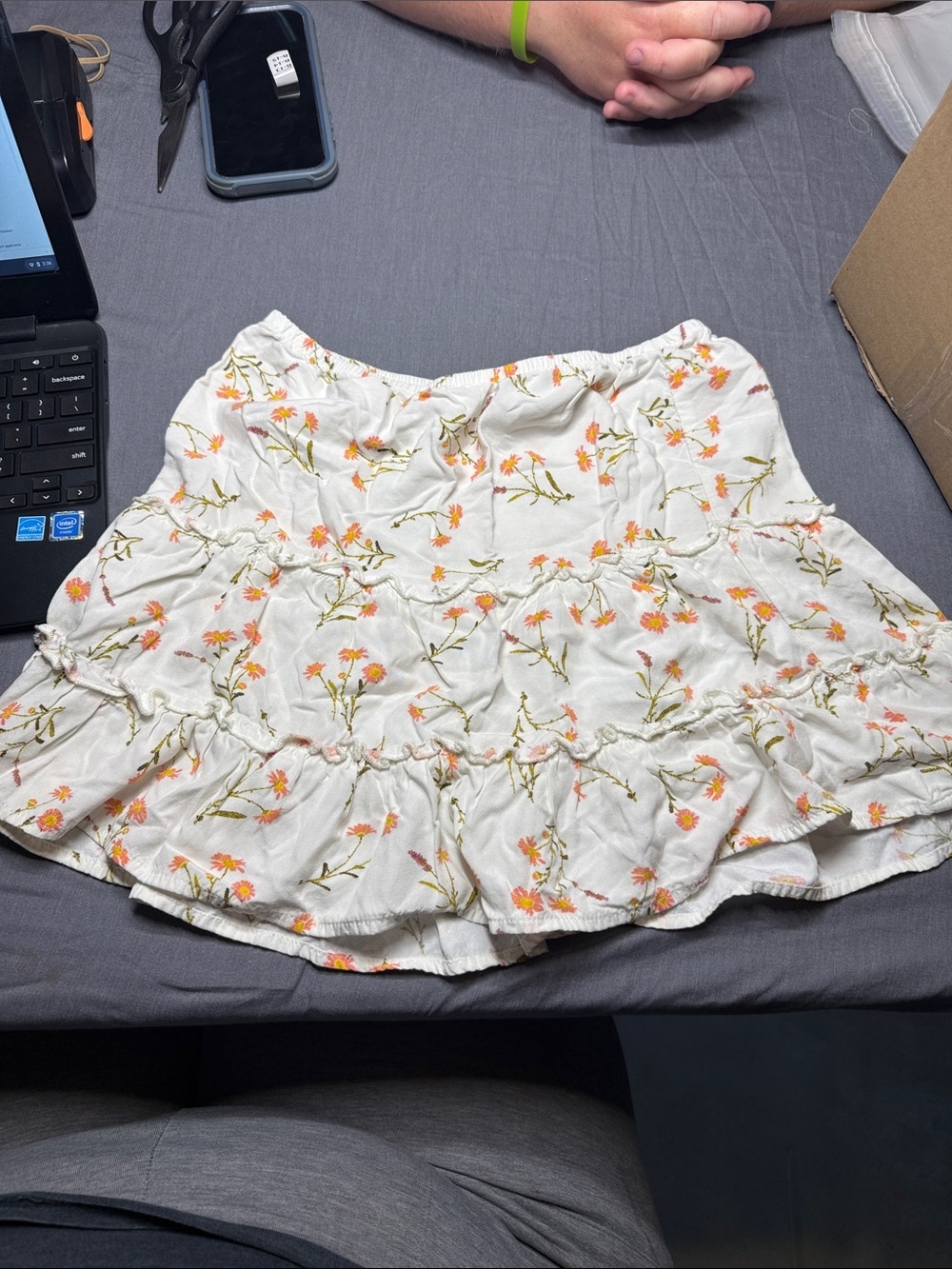 art class Cream Tiered Mini Skirt with Peach Floral Print